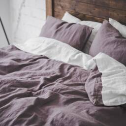 Washed Linen Bedding Set Violet Ash Duvet Cover & Pillowcases - thumbnail 3