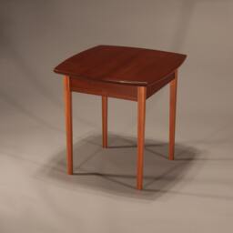 Mahogany End Table - thumbnail 2