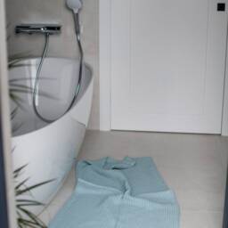 Waffle Linen Bath Mat. Linen Absorbent & High Quality Mat - thumbnail 2