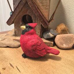 Handcrafted Cardinal Cement Figurine - Artisanal Garden Addition - thumbnail 4