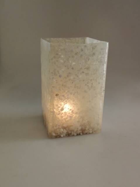 Wind Light Handmade in Spain-Fracture Solid Fiberlascubus With Shells Snail Shape - Color Light - image 1
