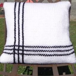 Cushion 40x40cm, Cushion + Removable Acrylic Cover, White Black - thumbnail 4