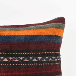 Handmade Kilim Pillow Cover - 16x24 Vintage Turkish Wool Cushion - thumbnail 2
