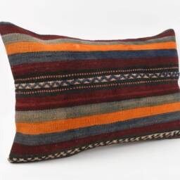 Handmade Kilim Pillow Cover - 16x24 Vintage Turkish Wool Cushion - thumbnail 3