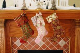 Christmas Stocking Pattern PDF Free Big Bow Victorian, Shabby Chic, Traditional Holiday Decoration