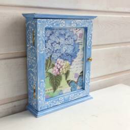 Blue Hydrangea Key Cabinet, Shabby Chic Wooden Organizer, Holder, Wall Decor - thumbnail 3
