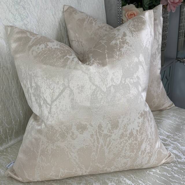 Luxury Marble Cushion Cover, Bespoke Throw Pillow Case For Sofa Bed, Oyster Megan - image 1