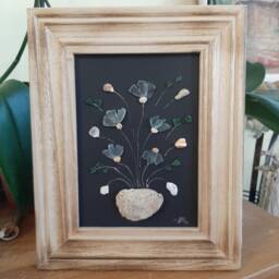 Sea Glass Art, Glass Flower, Shell Flowers, Gorgeous Family Gift, Friends, Birthday, Mother's Day Anniversary, Retirement - thumbnail 2
