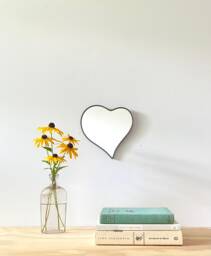 Heart Mirror No. 2/Handmade Wall Valentines Day C??ur Miroir Shaped Hanging Decor - thumbnail 1
