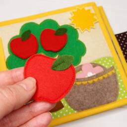 Custom Felt Quiet Book Montessori Activity Book For Toddlers - thumbnail 4