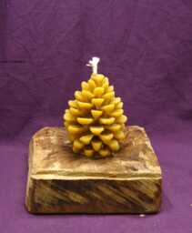 "Pure Beeswax Candle ""Pine Cone"