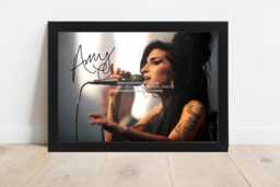 Amy Winehouse Signed - Printed Autograph Print Photo Framed Option Music C - thumbnail 1