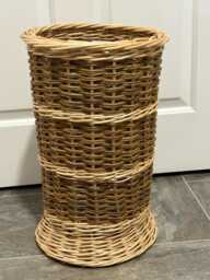 Handmade English Willow Umbrella Stand - thumbnail 1