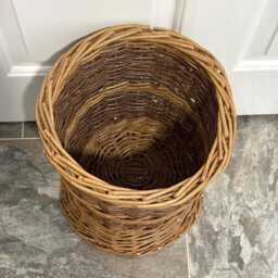 Handmade English Willow Umbrella Stand - thumbnail 4
