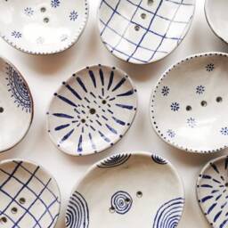 Handmade Blue & White Ceramic Soap Dish Coastal Farmhouse Bathroom Accessory - thumbnail 4