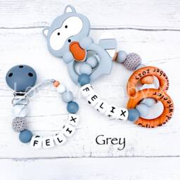 Personalised Newborn Gift Set, Paci Clip, Sensory Textured Ring, Babyshower, Mam Dummy Born in 2025, First Christmas Present - thumbnail 2