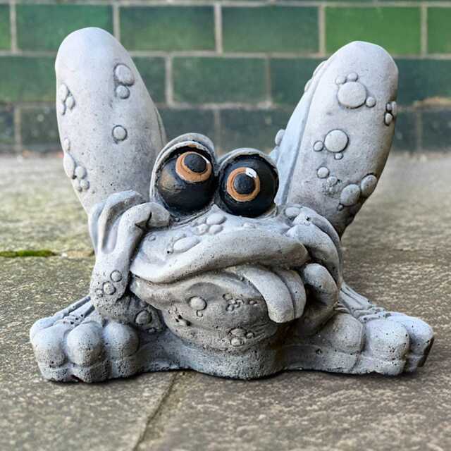 Frog With Tongue Out Statue Funny Frog Garden Sculpture Cement Toad Figurine Outdoor Decor Playful Animal Ornament Garden Amphibian - image 1