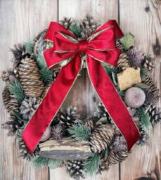 Luxury Faux Velvet Red/Gold Backing 8 Inch Bow With Back Tie. Christmas, Wreaths, Decor - thumbnail 1