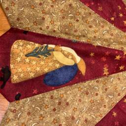 Christmas Tree Skirt, 26 Inch Diameter, Table Top, Mini, Santa, Small, Primitive, Burgundy, Stars, Father - thumbnail 2