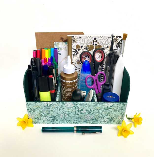 Handmade Jasmine Desk Tidy A5 William Morris Fabric Stationery Organiser Office Decor - image 1