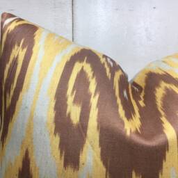 Handwoven Silk Ikat Pillow Cover, Decorative Cushion - 16x16 - thumbnail 2