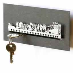 Munich Skyline Key Rack - Bavarian Souvenir Gift - thumbnail 1