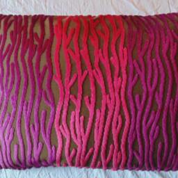 Designers Guild/William Yeoward Fabric Cushion Cover Elba Cassis Pillow - thumbnail 2