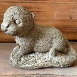 Stone Garden Laying Baby Otter Statue Ornament - thumbnail 4