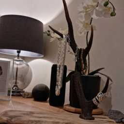 Solid Oak & Real Sika Deer Antler Jewellery Stand Natural Bare Wood Base .handmade - thumbnail 3