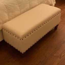 Plush Velvet Ottoman Storage Box - Mahogany Legs, Living Room Organizer - 100x37x42cm - thumbnail 2