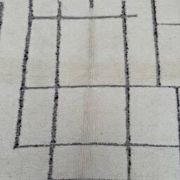 Handmade Moroccan Wool Rug Contemporary Black & White Boho Area Rug - thumbnail 4