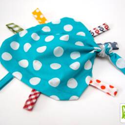 Cuddly Blanket, Comfort Cuddly Blanket For Babies, Girls Or Boys With Dots - thumbnail 2