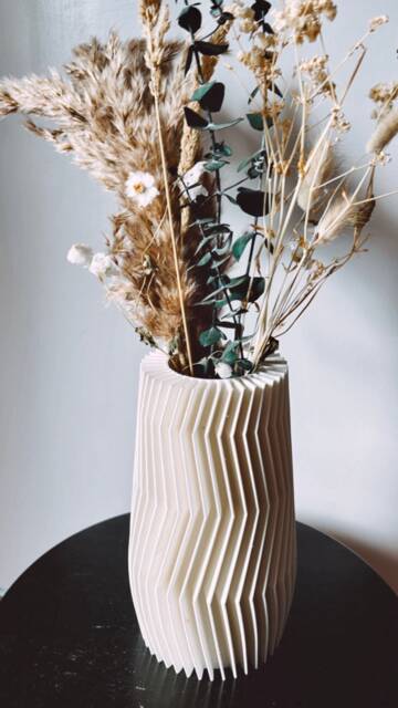 The Large Geo Vase - Vessel For Mother's Day - image 1