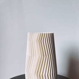 The Large Geo Vase - Vessel For Mother's Day - thumbnail 3