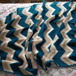Blue & Beige Blanket With Zig-Zag Pattern - thumbnail 4