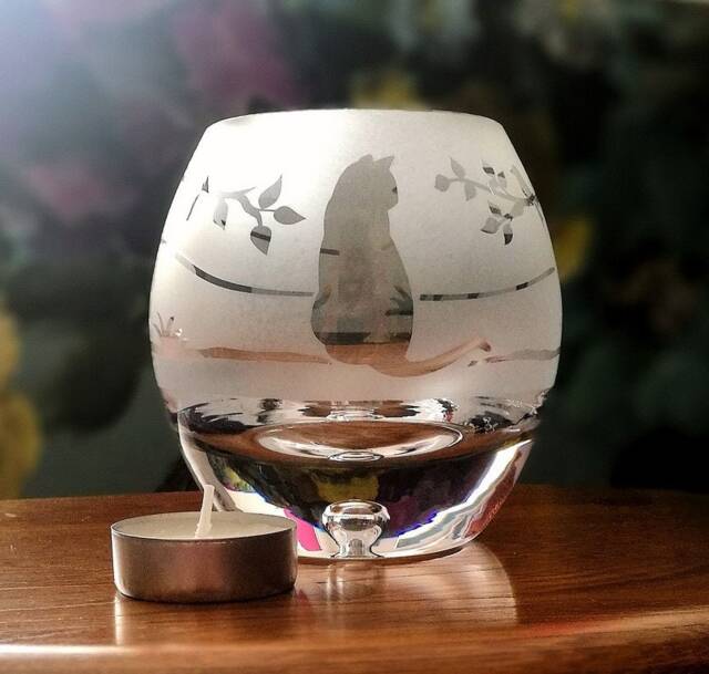 Hand Etched Tealight - Cat - image 1