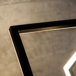 Table Lamp in Modern Style - Industrial Desk Perfect For Living Room Decoration Optical Illusion Bedside - thumbnail 4