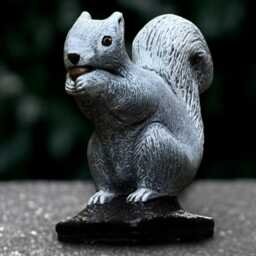 Outdoor Squirrel Statue Concrete Sculpture Stone Animal Decoration Handmade Art Squirrel Lover Gift Front Door Ornament - thumbnail 3