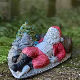 Stone Santa Claus Sculpture Concrete Figurine Outdoor Decoration Christmas Ornament Front Door Statue Winter Decor Gift - thumbnail 4