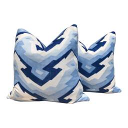 Thibaut Deco Mountain Linen Pillow in Blue. Lumbar Navy Blue Light & White, Designer Pillows, Accent Cushion Cover - thumbnail 3