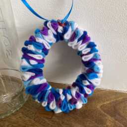 Christmas Wreath Decoration, Guitar Strings, Recycled, Decorations, Ornaments, Decor, Seasonal Wreaths - thumbnail 3