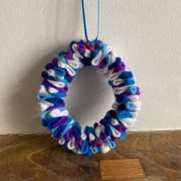 Christmas Wreath Decoration, Guitar Strings, Recycled, Decorations, Ornaments, Decor, Seasonal Wreaths - thumbnail 2