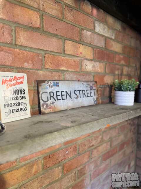 Green Street Sign Vintage Style Real Rust Metal Wall Art West Ham Utd Westham Irons Hammers Upton Park - image 1