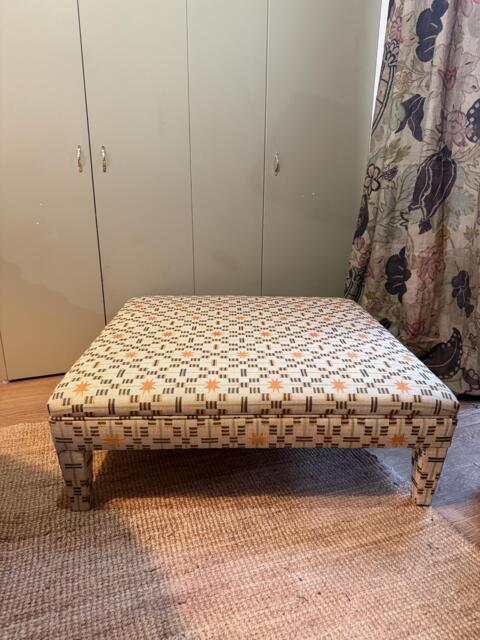 Bespoke Footstool Ottoman With Fully Upholstered Legs in Com - image 1