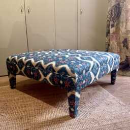 Bespoke Footstool Ottoman With Fully Upholstered Legs in Com - thumbnail 2
