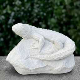 Garden Lizard Statue Concrete Monster Figurine Stone Demon Decoration Handmade Ornament Front Door Decor Lizard Lover Gift Yard Art - thumbnail 1