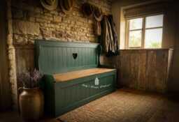 "Monks Bench - ""The Elizabeth"