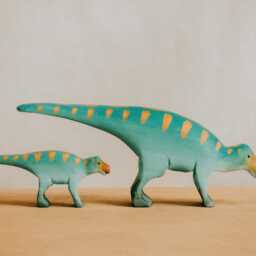 Wooden Maiasaura Dinosaur Toy, Mother & Baby Dino Figurines, Montessori Prehistoric Animal Set, Waldorf Gift - thumbnail 2
