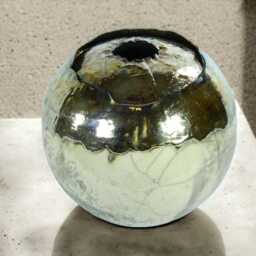 A Fine, Silver - & Gold-Plated Raku Ceramic Vase, A Designer Piece For Decorating An Exclusive Home. Artistic Craftsmanship V62 - thumbnail 4