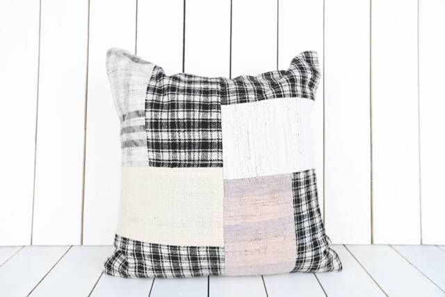 Turkish Kilim Pillow Cover Handmade Anatolian Throw - 18x18 Inch - image 1